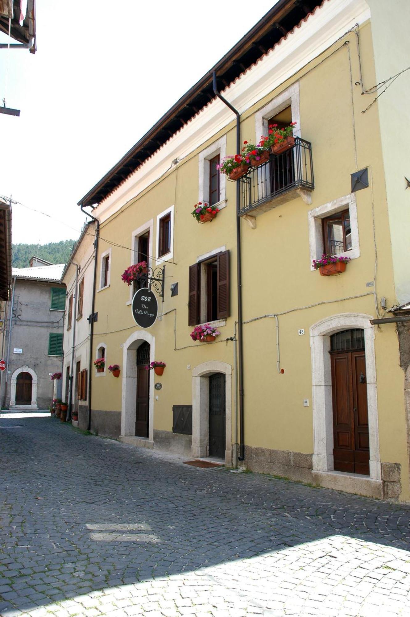 Bed And Breakfast Via Della Piazza Pescasseroli Exterior photo
